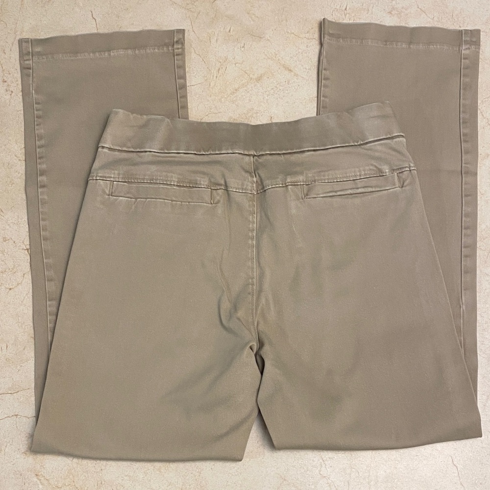 Lee StyleUp Relaxed Khaki Pants